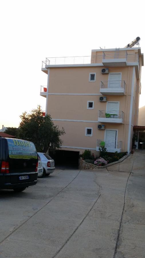 Season Inn Dhërmi Værelse billede